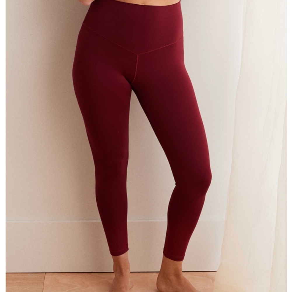Aerie “ play real me” high waisted 7/8 leggings